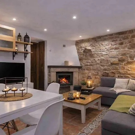 Апартаменты El Ablanu, Jacuzzi Y Vistas *